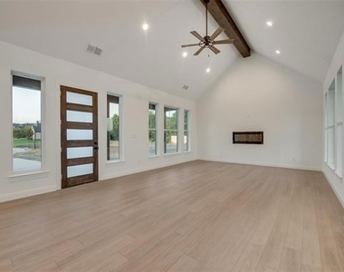 1203 Chapel Drive - Photo Thumbnail 3