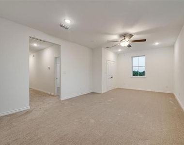 1203 Chapel Drive - Photo Thumbnail 19