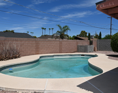 3626 N 80th Place - Photo Thumbnail 15