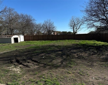 4706 Sachse Road - Photo Thumbnail 20