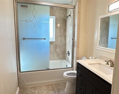 4706 Sachse Road - Photo Thumbnail 15