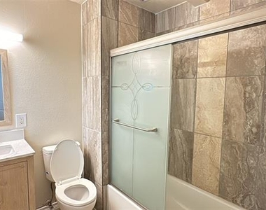 4706 Sachse Road - Photo Thumbnail 13