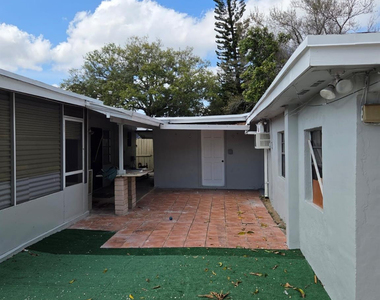31 Edmund Road - Photo Thumbnail 12
