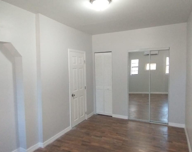 31 Edmund Road - Photo Thumbnail 2