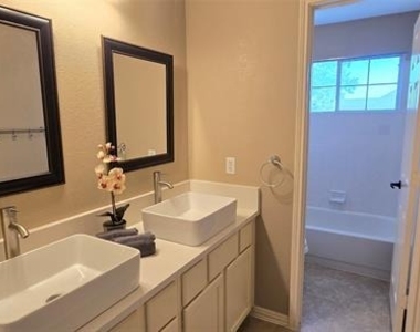 7509 Avalon Drive - Photo Thumbnail 19