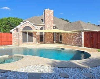 7509 Avalon Drive - Photo Thumbnail 22