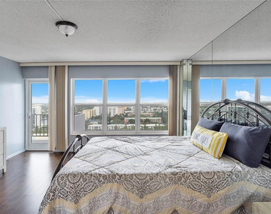405 N Ocean Boulevard - Photo Thumbnail 8