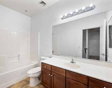 4608 W Maryland Avenue - Photo Thumbnail 17