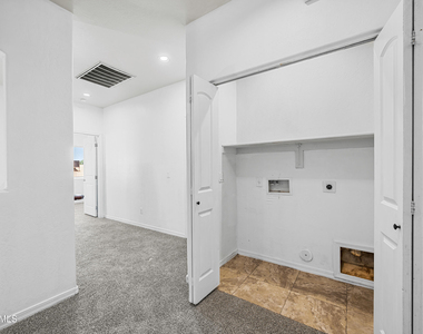 4608 W Maryland Avenue - Photo Thumbnail 18