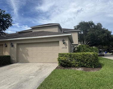 1733 Pointe West Way - Photo Thumbnail 22