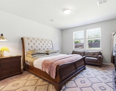 1136 Country Glen Drive - Photo Thumbnail 5