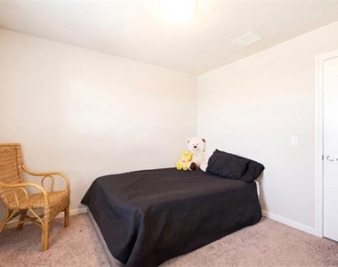 1136 Country Glen Drive - Photo Thumbnail 11