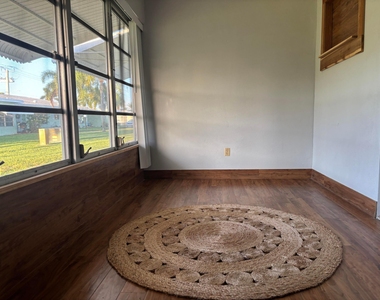 211 Country Lane - Photo Thumbnail 23