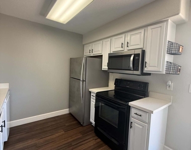 1505 N Center Street - Photo Thumbnail 7