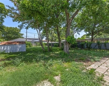418 Lillian Street - Photo Thumbnail 24