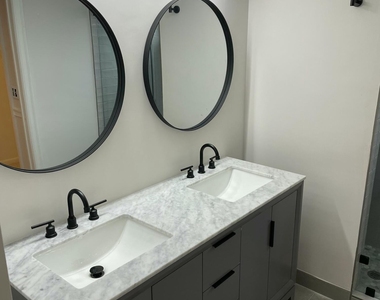 232 Maplecrest Circle - Photo Thumbnail 6