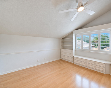232 Maplecrest Circle - Photo Thumbnail 21