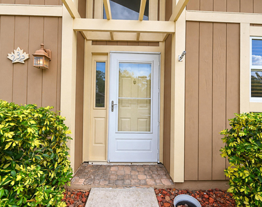 232 Maplecrest Circle - Photo Thumbnail 14