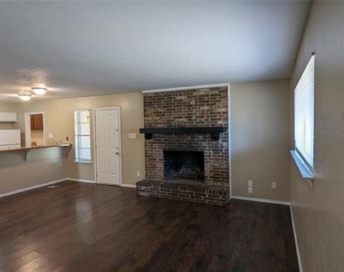 1434 Deborah Avenue - Photo Thumbnail 1