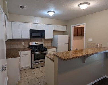 1434 Deborah Avenue - Photo Thumbnail 4