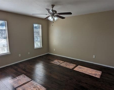 1434 Deborah Avenue - Photo Thumbnail 12