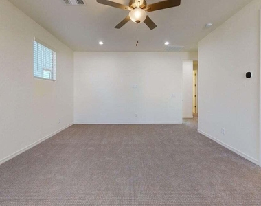 1107 S Vine Street - Photo Thumbnail 28