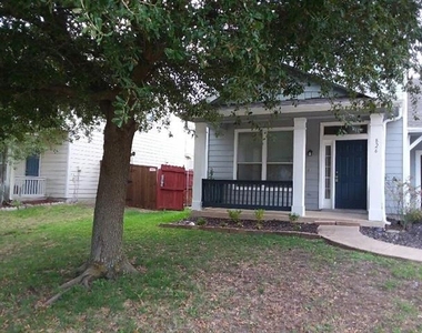 826 Greene Way - Photo Thumbnail 2