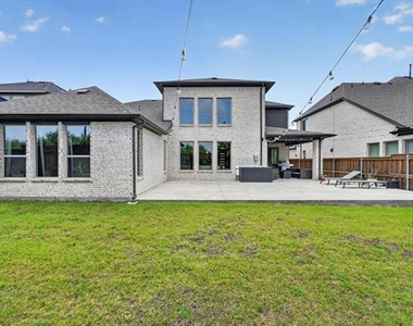 1428 Huckleberry Street - Photo Thumbnail 19