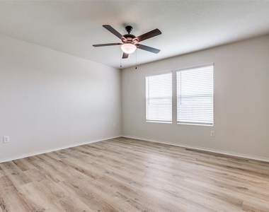 1337 Waggoner Drive - Photo Thumbnail 19