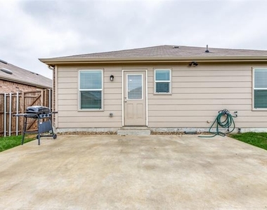 1337 Waggoner Drive - Photo Thumbnail 23