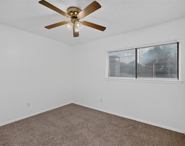 6120 Cypress Point Drive - Photo Thumbnail 6