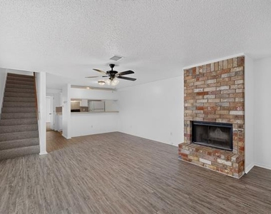 6120 Cypress Point Drive - Photo Thumbnail 2