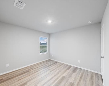 316 Deaf Smith Road - Photo Thumbnail 19