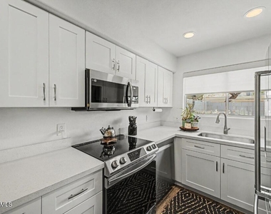 860 N Mcqueen Road - Photo Thumbnail 8