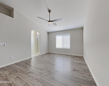 13233 W Ironwood Street - Photo Thumbnail 10