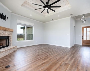 133 Bell Street - Photo Thumbnail 4