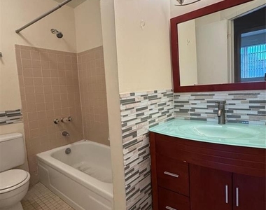 15690 Sw 82nd Circle Lane - Photo Thumbnail 10