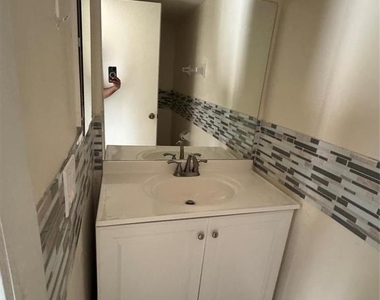 15690 Sw 82nd Circle Lane - Photo Thumbnail 30