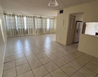 15690 Sw 82nd Circle Lane - Photo Thumbnail 5
