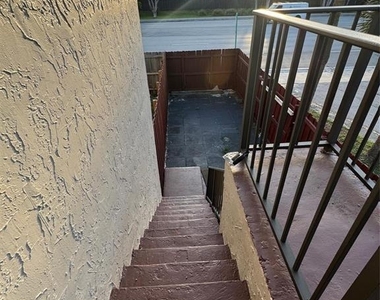 15690 Sw 82nd Circle Lane - Photo Thumbnail 1