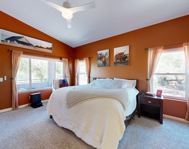 14818 N 18th Place - Photo Thumbnail 25