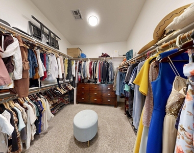 14818 N 18th Place - Photo Thumbnail 34