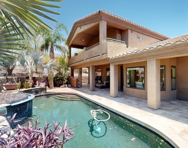 14818 N 18th Place - Photo Thumbnail 53