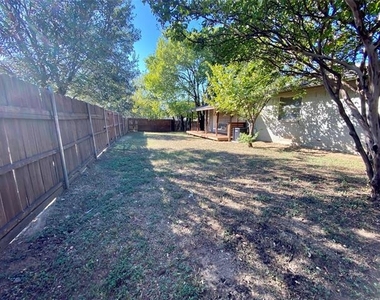 801 Irwin Drive - Photo Thumbnail 10