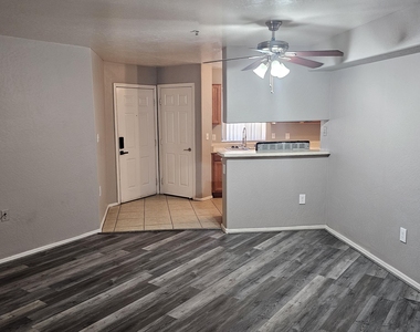 1287 N Alma School Road - Photo Thumbnail 1