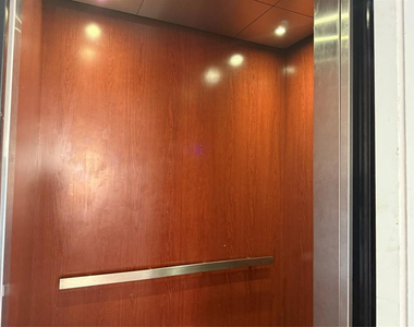 25 Se 13th Street - Photo Thumbnail 9