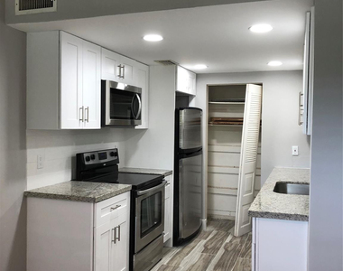 500 Ne 2nd Street - Photo Thumbnail 6