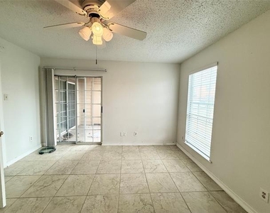 12480 Abrams Road - Photo Thumbnail 5