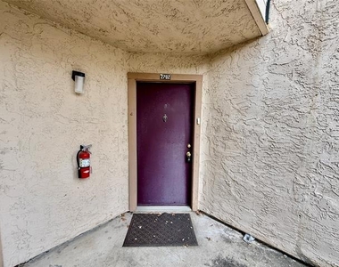 12480 Abrams Road - Photo Thumbnail 6