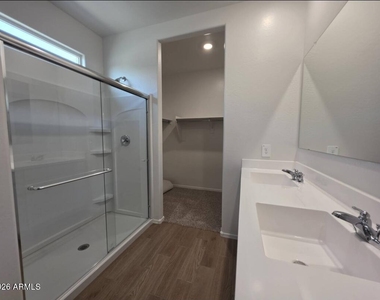 18399 W Buckskin Trail - Photo Thumbnail 30